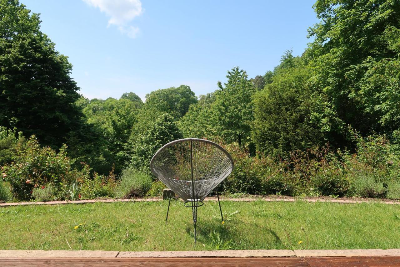Apartment Im Rosentraum Mit Privater Terasse Baden-Baden Buitenkant foto